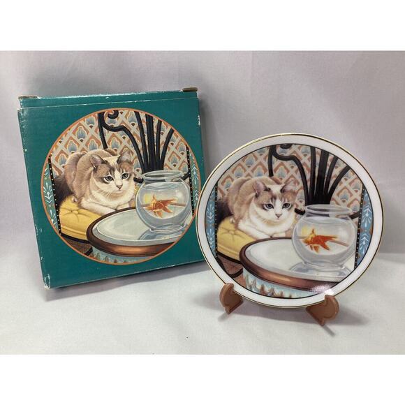 Vintage Russ Berrie Felines Of Destinction Decorative Porcelain Cat Plate Easel - Picture 2 of 8